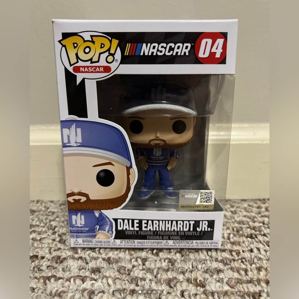 Dale Earnhardt Jr.  Funko Pop NASCAR #04